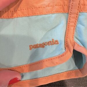 Patagonia Toddler Board shorts -4t